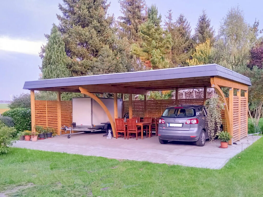 Maßanfertigung als Reihenanlage mit Rundbogen