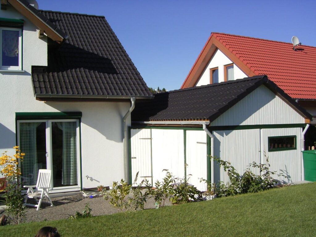 Abstellkammer mit Spitzdach